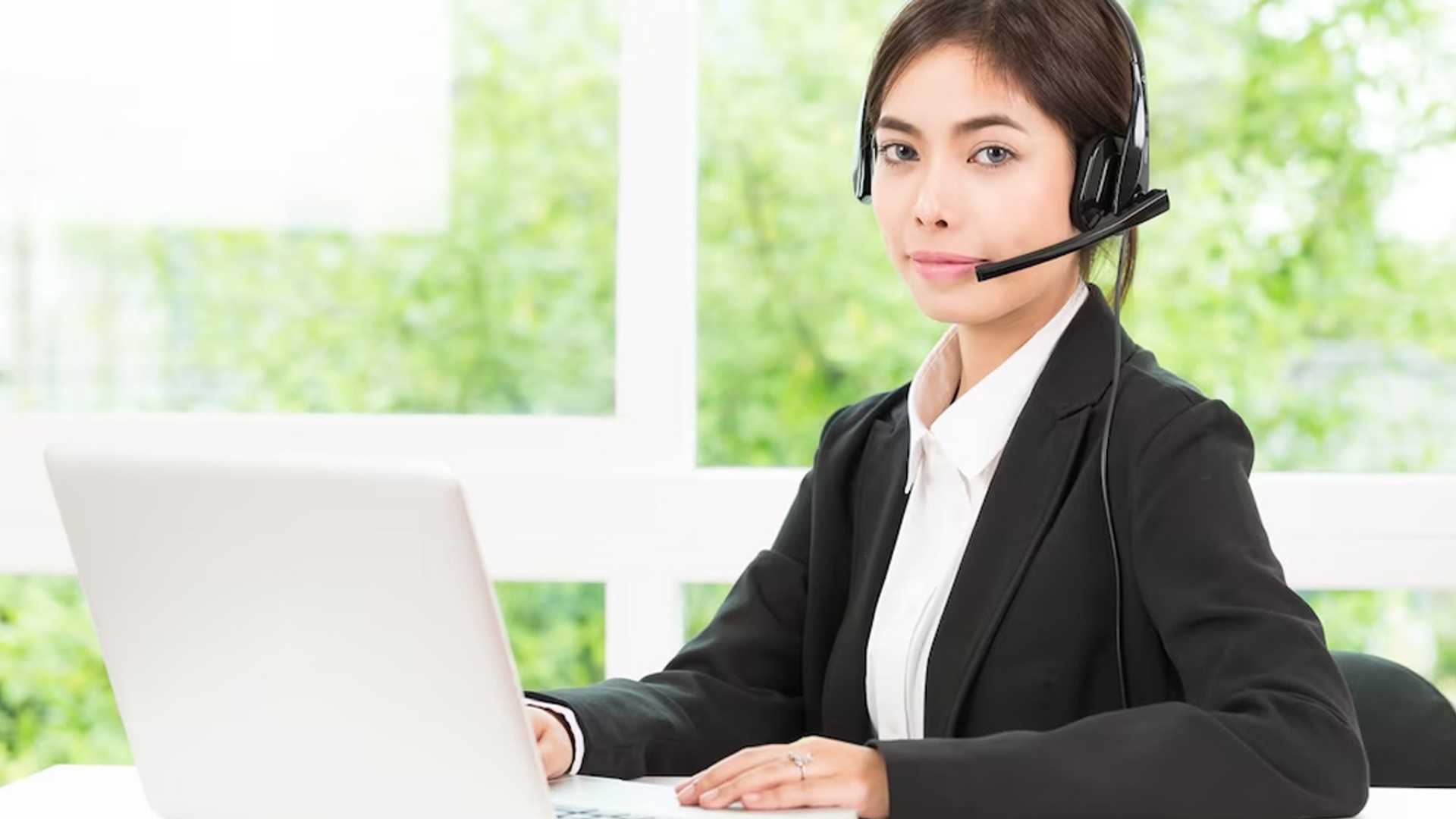 Đội ngũ hỗ trợ khách hàng chuyên nghiệp của sao 789